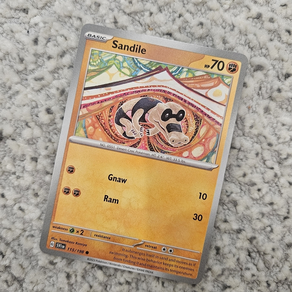 POKEMON TCG Card Sandile Scarlet & Violet Base Set Komiya 115/198
